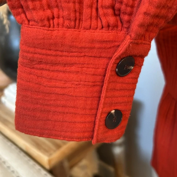 Madewell LightSpun Button Back Peplum Top Size XS - Picture 6 of 11